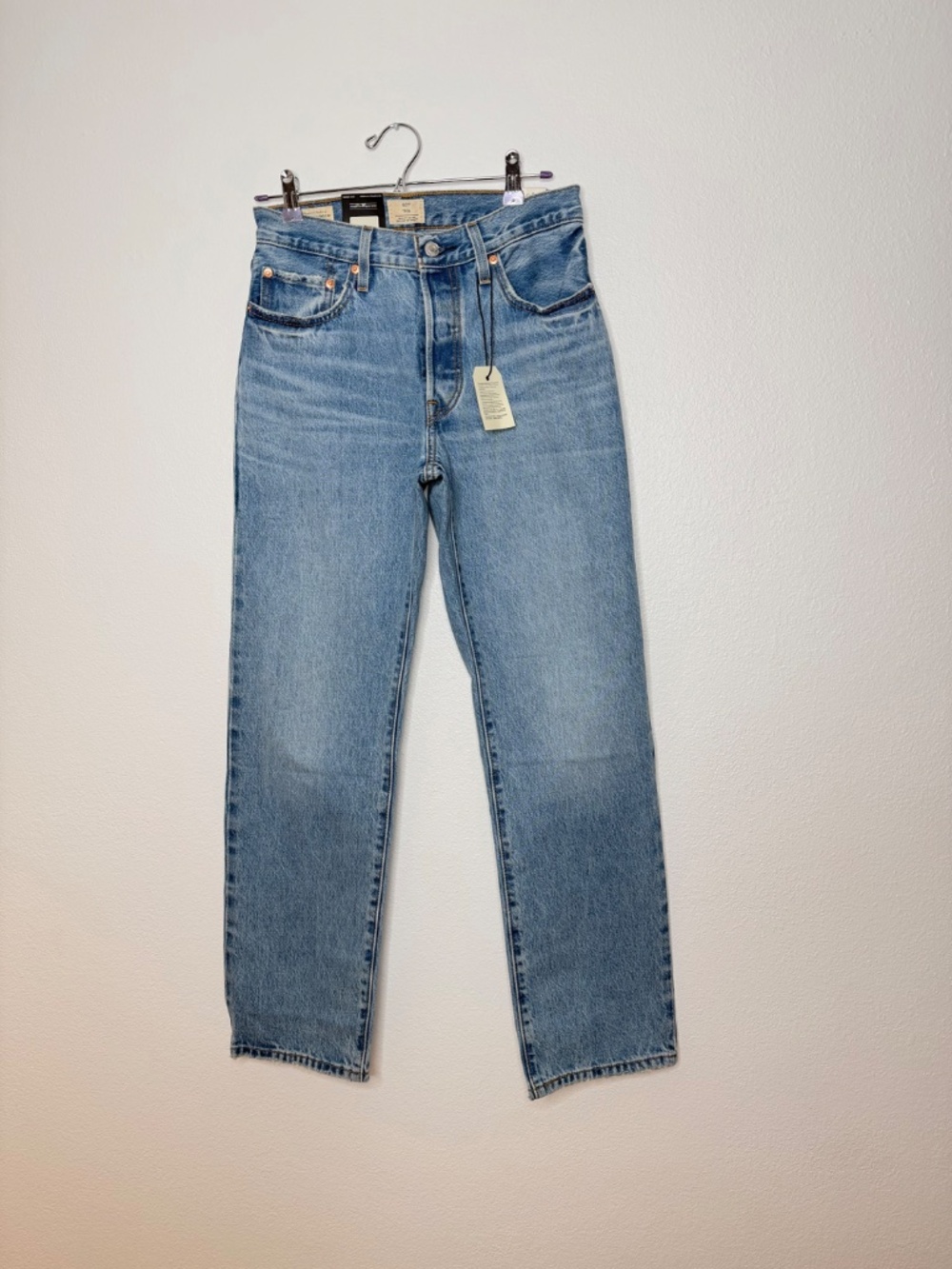 Levi’s 501 jeans 90s medium wash blue size 26x30 straight leg